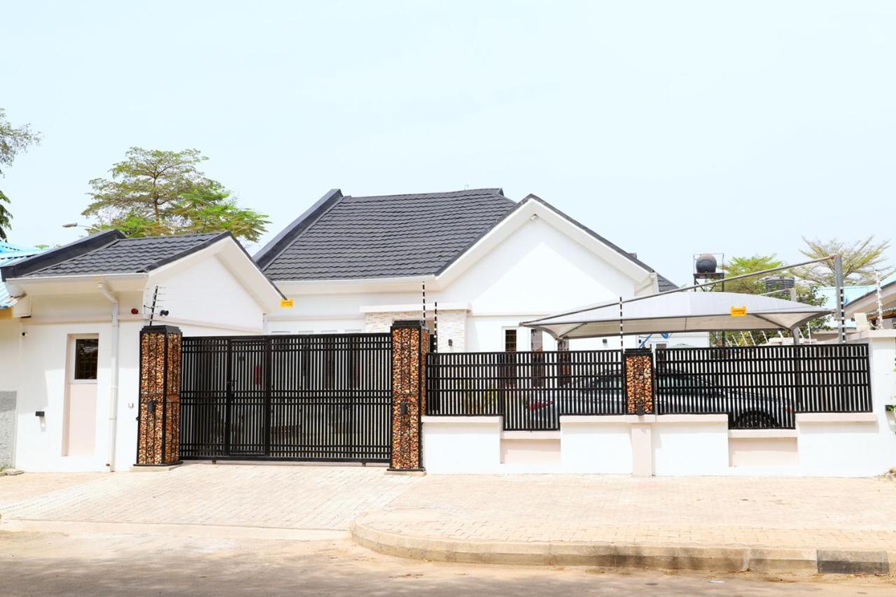 Lotus Executive Suite, Rhodabode Apt. Abuja Exterior photo